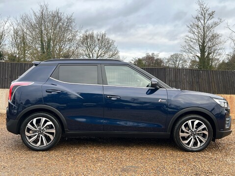 SsangYong Tivoli ULTIMATE 5