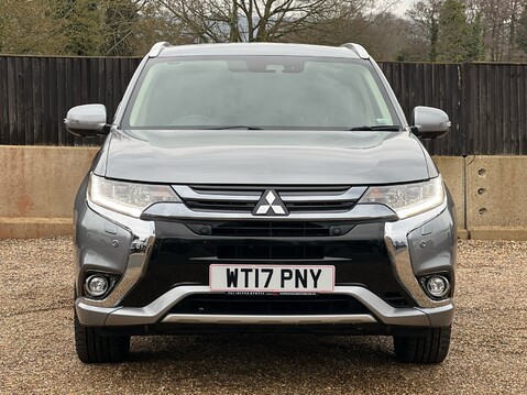 Mitsubishi Outlander PHEV 4HS 7