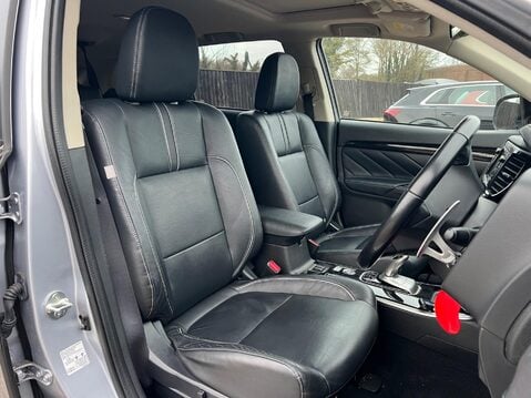 Mitsubishi Outlander PHEV 4H 4