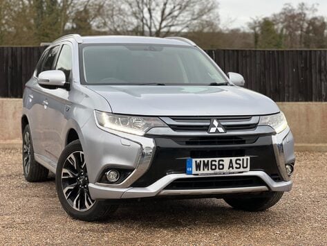 Mitsubishi Outlander PHEV 4H