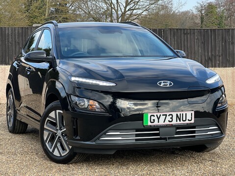 Hyundai KONA SE CONNECT 1