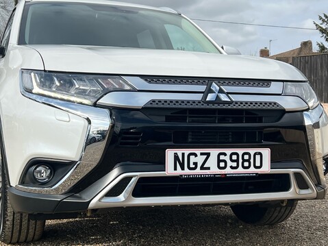 Mitsubishi Outlander 4 16