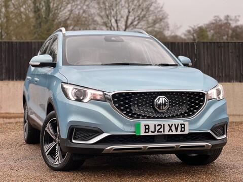 MG ZS EXCLUSIVE 1