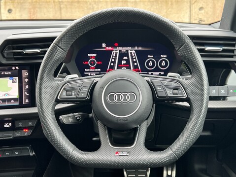 Audi RS3 RS 3 TFSI QUATTRO CARBON BLACK 39