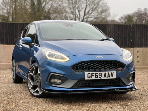 Ford Fiesta ST-2 1