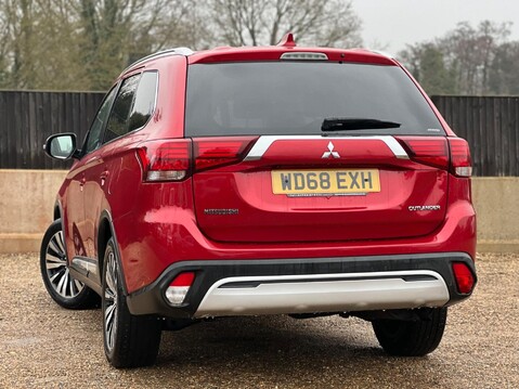 Mitsubishi Outlander 4 2