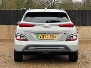 Hyundai KONA PREMIUM 8