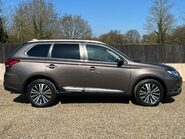 Mitsubishi Outlander DESIGN 5