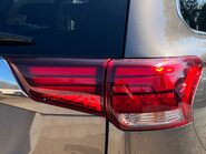 Mitsubishi Outlander DESIGN 15