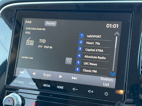 Mitsubishi Outlander DESIGN 17