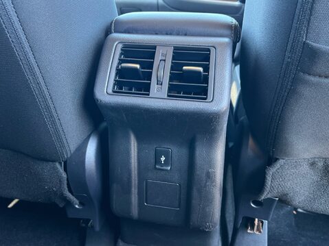 Mitsubishi Outlander DESIGN 29