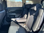 Mitsubishi Outlander DESIGN 31