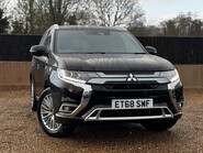 Mitsubishi Outlander PHEV 4HS 1