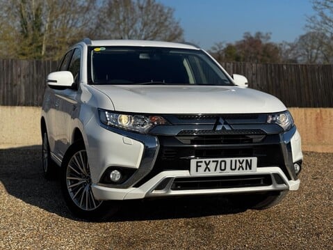 Mitsubishi Outlander PHEV REFLEX PLUS COMMERCIAL 1