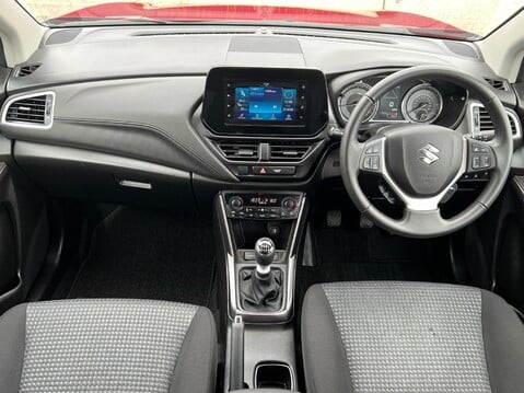 Suzuki S-Cross MOTION BOOSTERJET MHEV 10