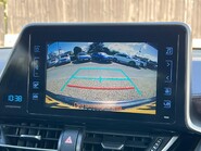 Toyota C-HR EXCEL 23