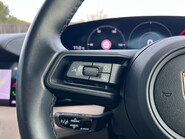 Porsche Taycan BASE 31