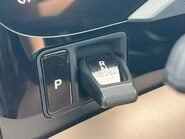 Porsche Taycan BASE 20