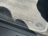 Porsche Taycan BASE 37