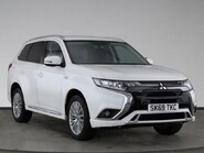 Mitsubishi Outlander PHEV DESIGN 1