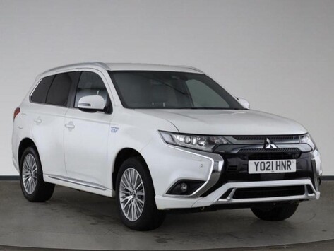 Mitsubishi Outlander PHEV DYNAMIC SAFETY