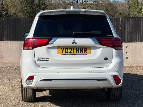 Mitsubishi Outlander PHEV DYNAMIC SAFETY 8