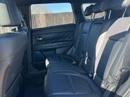 Mitsubishi Outlander PHEV DYNAMIC SAFETY 9
