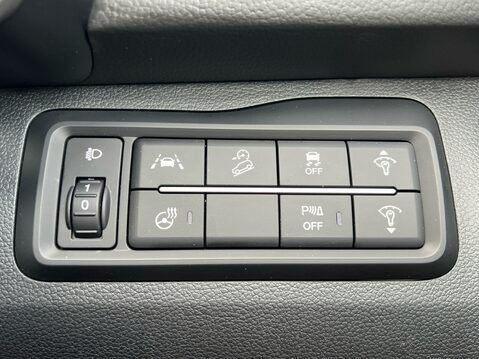 KGM Tivoli K40 29