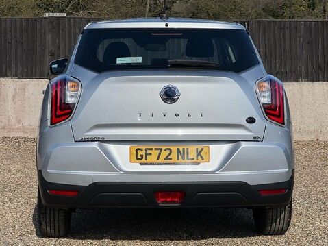 SsangYong Tivoli EX 8
