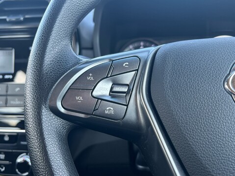 SsangYong Tivoli EX 23