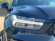 Volvo XC40 B4 R-DESIGN PRO MHEV 14
