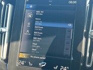 Volvo XC40 B4 R-DESIGN PRO MHEV 22