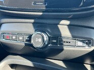 Volvo XC40 B4 R-DESIGN PRO MHEV 25