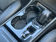 Volvo XC40 B4 R-DESIGN PRO MHEV 26