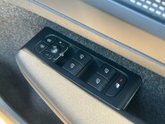 Volvo XC40 B4 R-DESIGN PRO MHEV 30