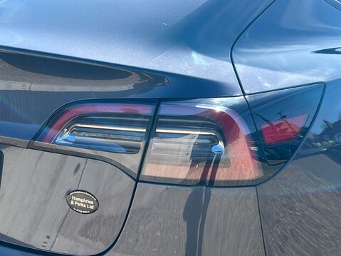 Tesla Model 3 STANDARD RANGE PLUS 15