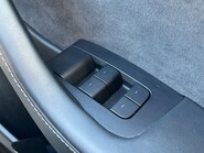Tesla Model 3 STANDARD RANGE PLUS 29