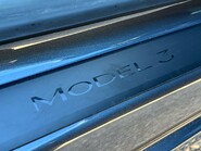 Tesla Model 3 STANDARD RANGE PLUS 35