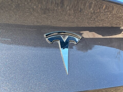 Tesla Model 3 STANDARD RANGE PLUS 37