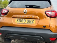 Renault Captur ICONIC TCE 17