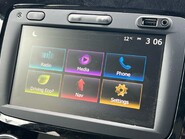 Renault Captur ICONIC TCE 18