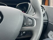 Renault Captur ICONIC TCE 29