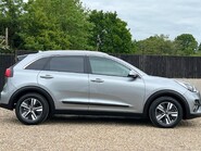 Kia Niro 2 5