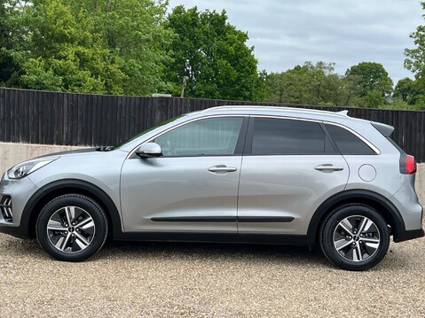 Kia Niro 2 6