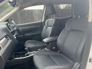 Mitsubishi Outlander EXCEED 3