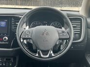 Mitsubishi Outlander EXCEED 35