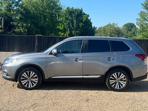 Mitsubishi Outlander DESIGN 6