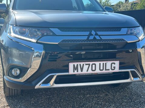 Mitsubishi Outlander DESIGN 16