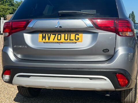 Mitsubishi Outlander DESIGN 17