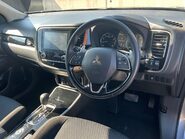Mitsubishi Outlander DESIGN 33